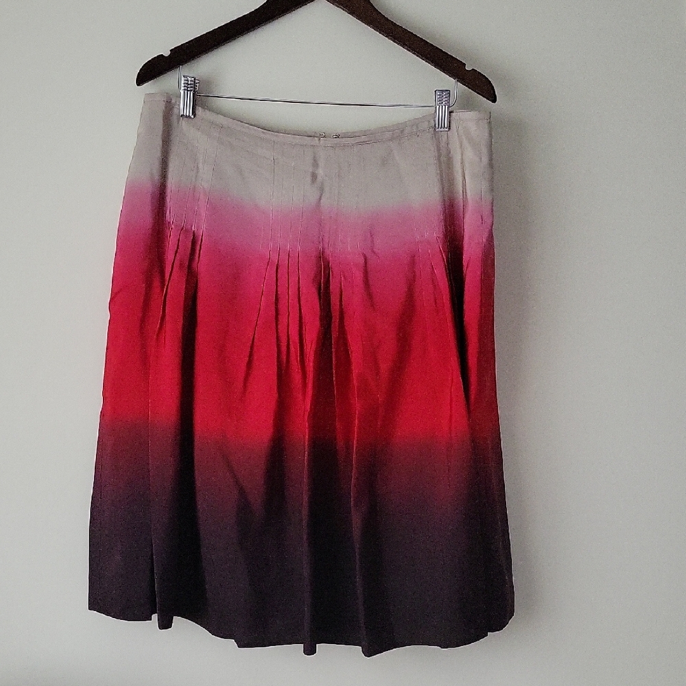 Jones New York Collection Women's Red Ombré Silk Skirt- Size 16
